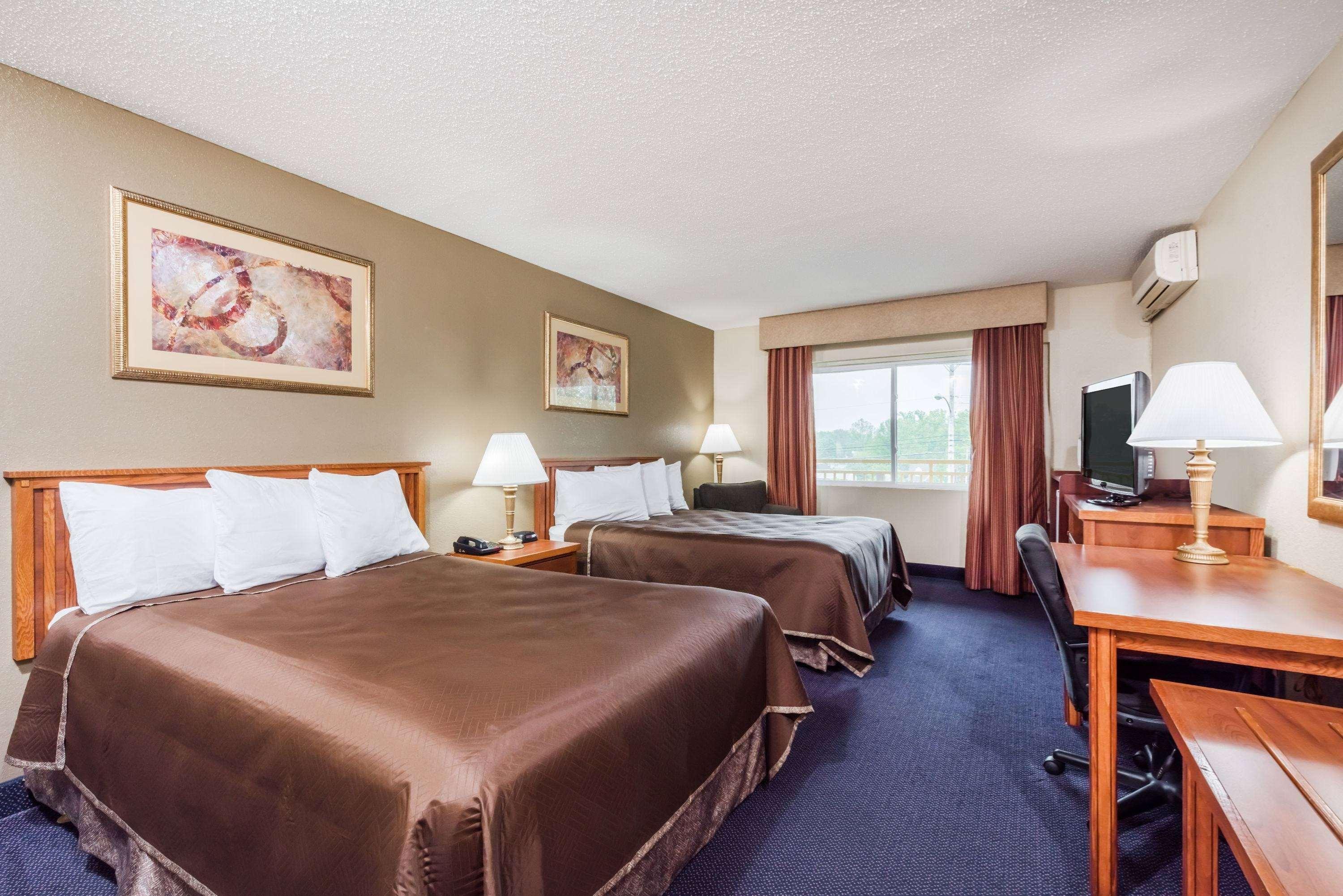 Red Carpet Inn Lancaster Millersville 외부 사진