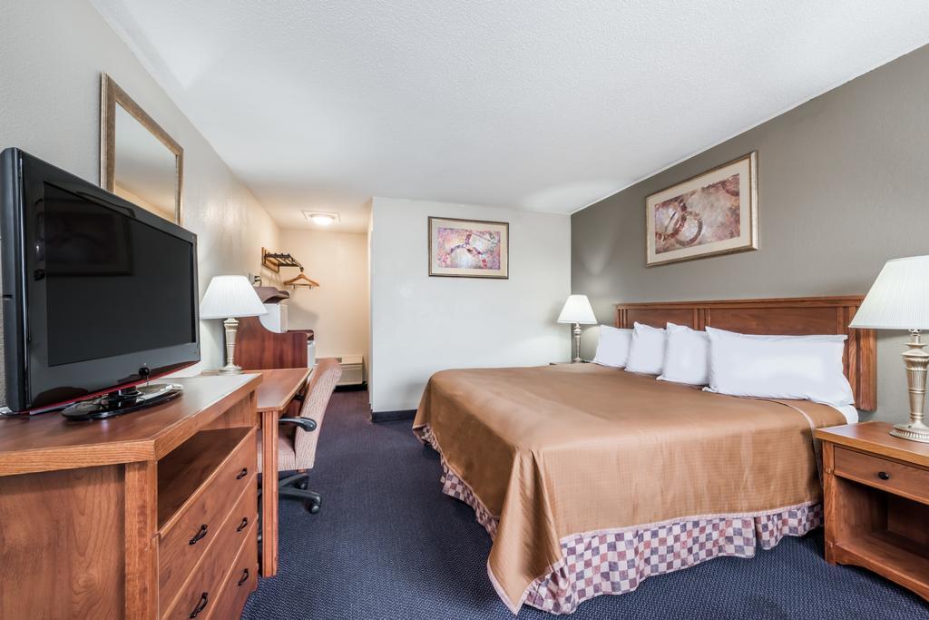Red Carpet Inn Lancaster Millersville 외부 사진