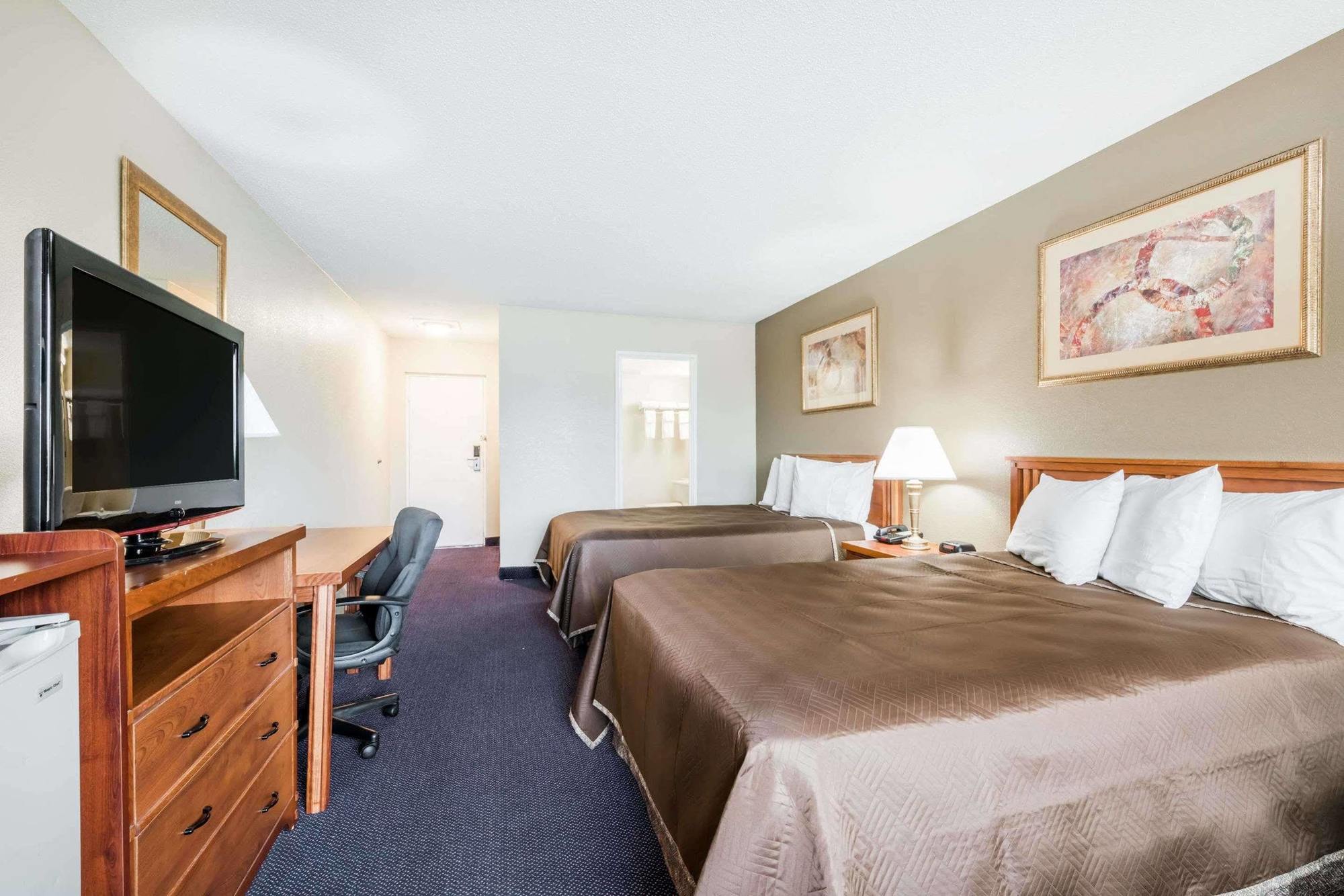 Red Carpet Inn Lancaster Millersville 외부 사진